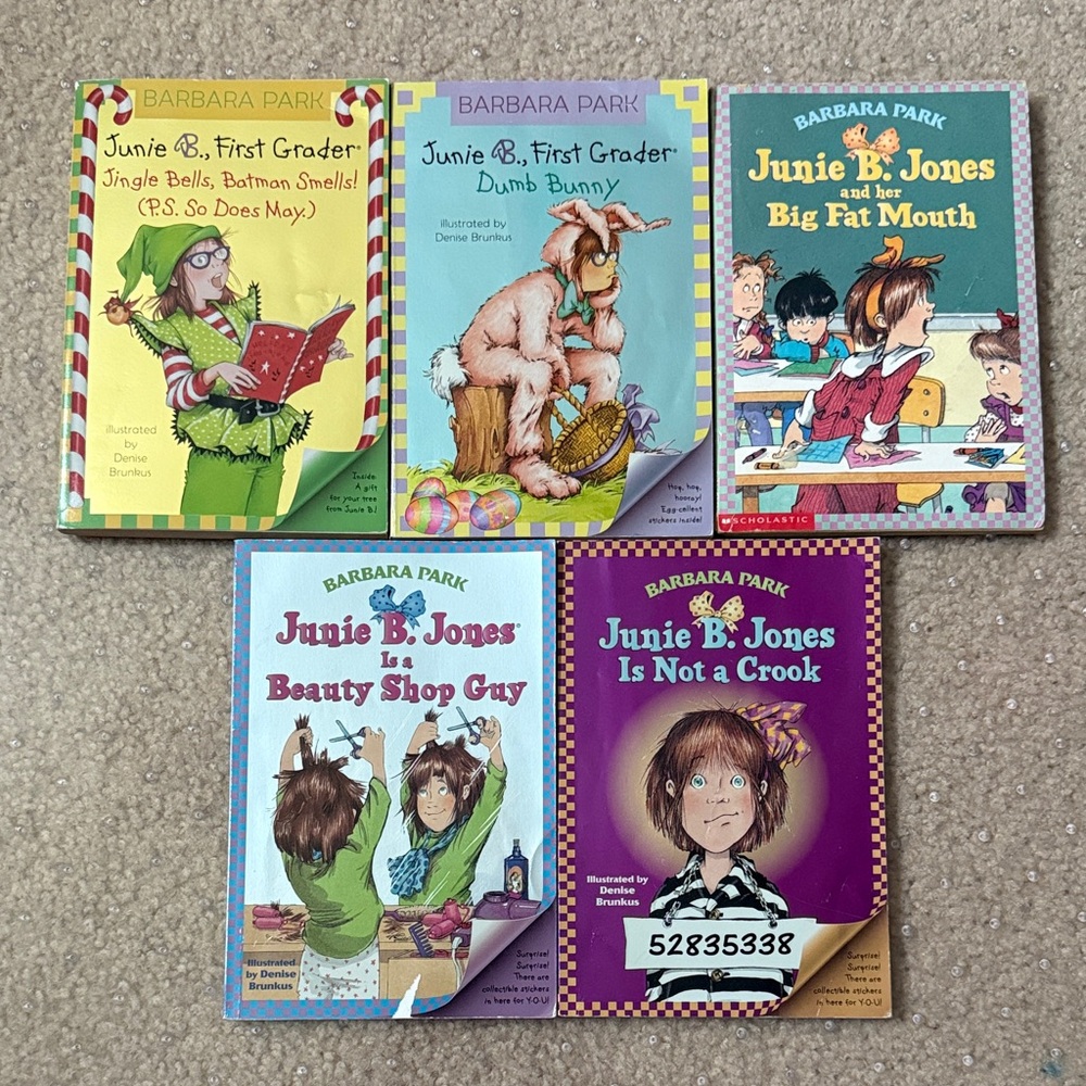 Barbara Park Junie B. Jones 5-Book Set - Bright Colorful Covers